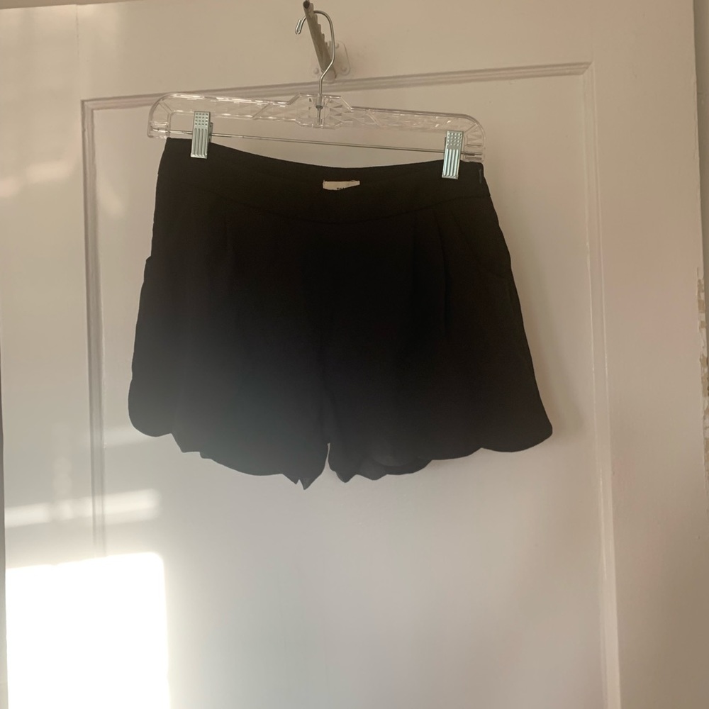 Never worn black scalloped shorts
